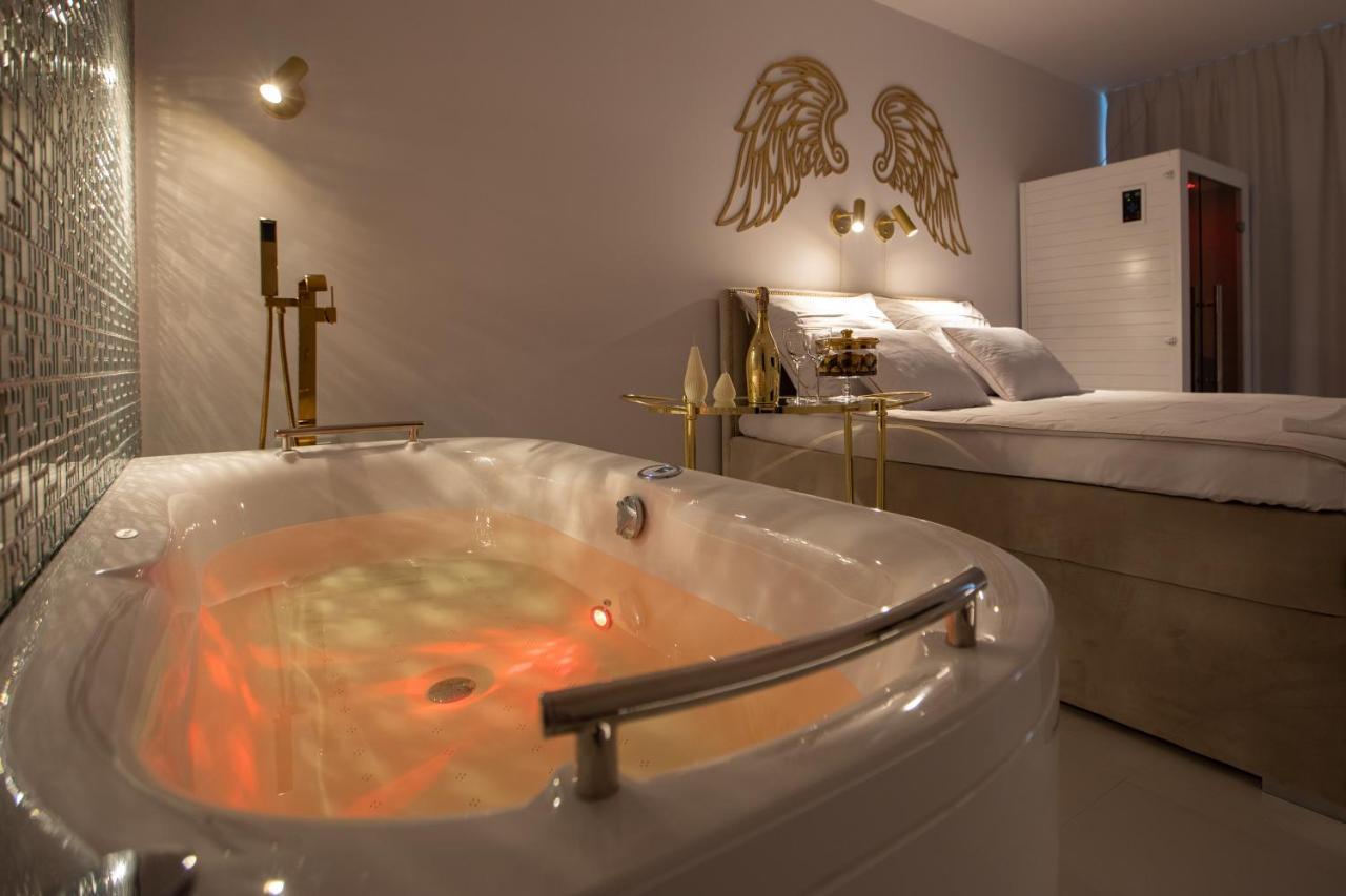 Apartment Apartament Sauna&jacuzzi Gold Solny *